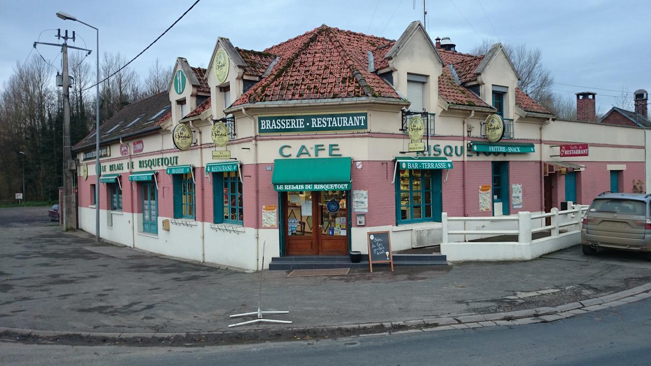 Le Relais De Risquetout Hem-Hardinval エクステリア 写真